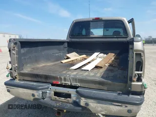 2002 Ford F-350 XL with VIN 1FTSW31F12EB06717, listed as a IAAI auction lot 41911543 with 351,800 mi miles and . Bid and sale history available at DreamBid. Image 15.