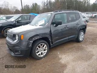 2018 Jeep Renegade Latitude with VIN ZACCJABB0JPG70206, listed as a IAAI auction lot 41630430 with 120,375 mi miles. Bid and sale history available at carsss.com. Image 18.