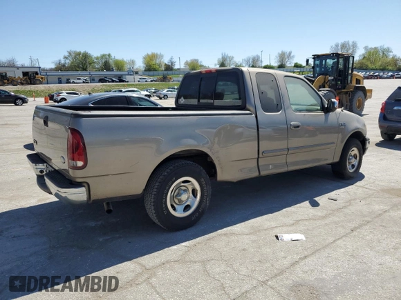 2002 Ford F-150 XL with VIN 1FTRX17292NB68323, listed as a Copart auction lot 53241195 with 0 mi miles and Clean Title. Bid and sale history available at carsss.com. Image 3.