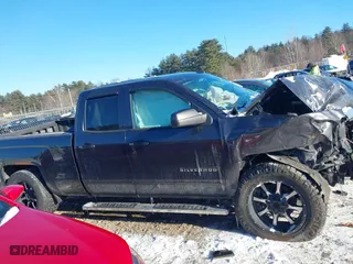 2015 Chevrolet Silverado 1500 LT with VIN 1GCVKREH7FZ202597, listed as a IAAI auction lot 41368688 with 1 mi miles. Bid and sale history available at carsss.com. Image 13.