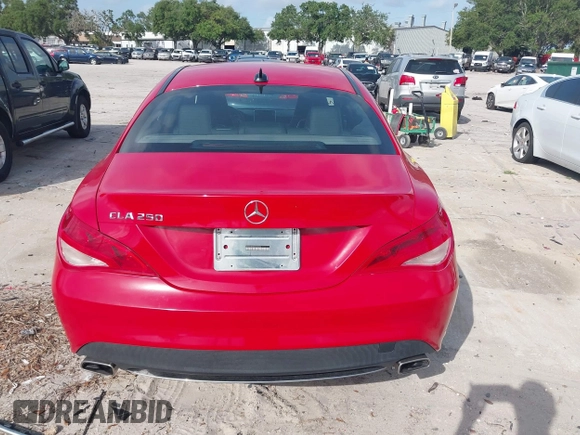 2014 Mercedes-Benz CLA 250 z VIN WDDSJ4EB6EN028246, wystawiony jako IAAI lot #42468644 z przebiegiem 67 993 mil mil oraz . Historia ofert i sprzedaży dostępna na DreamBid. Obrazek 16.