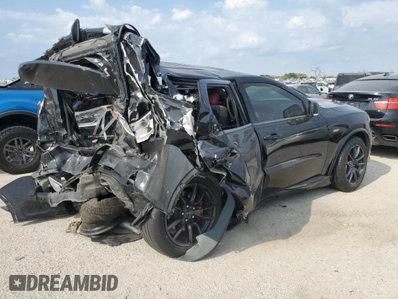 2020 Dodge Durango SRT with VIN 1C4SDJGJ1LC355912, listed as a Copart auction lot 68905324 with 34,295 mi miles and Non Repairable. Bid and sale history available at DreamBid. Image 3.