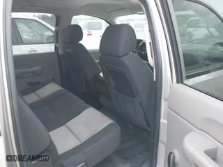 2007 Chevrolet Silverado 1500 LT w/1LT with VIN 2GCEC13C171502183, listed as a IAAI auction lot 41565427 with 216,899 mi miles. Bid and sale history available at carsss.com. Image 8.
