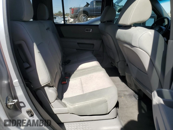 2012 Honda Pilot EX with VIN 5FNYF4H46CB026799, listed as a Copart auction lot 52144385 with 205,843 mi miles and Salvage Title. Bid and sale history available at DreamBid. Image 11.