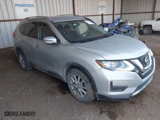 2017 Nissan Rogue S with VIN KNMAT2MT4HP550008, listed as a IAAI auction lot 41896542 with 127,757 mi miles. Bid and sale history available at carsss.com. Image 1.