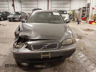 2003 Volvo V70 with VIN YV1SW58D632315898, listed as a IAAI auction lot 41317254 with 153,768 mi miles and . Bid and sale history available at DreamBid. Image 12.