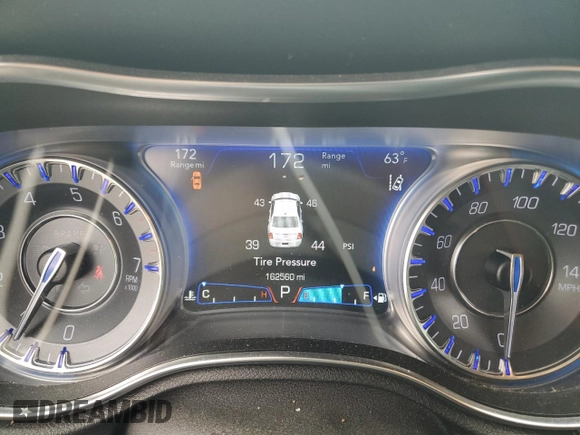 2017 Chrysler 300 with VIN 2C3CCAKG1HH571318, listed as a Copart auction lot 48156785 with 162,560 mi miles and Salvage Title. Bid and sale history available at carsss.com. Image 9.