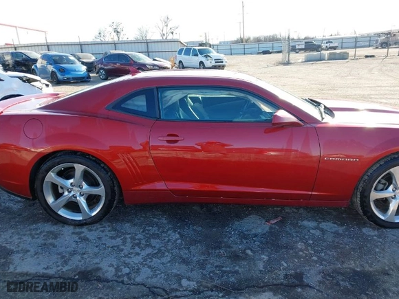 2014 Chevrolet Camaro LT with VIN 2G1FC1E37E9307407, listed as a IAAI auction lot 41263021 with NaN miles. Bid and sale history available at carsss.com. Image 13.
