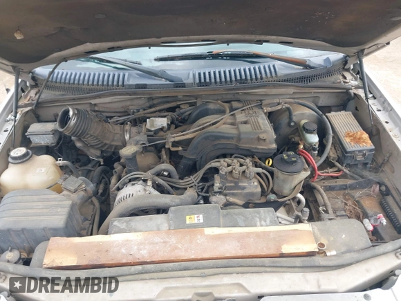 2003 Ford Explorer XLT z VIN 1FMZU63K63UB40896, wystawiony jako IAAI lot #42102966 z przebiegiem Nie podano mil oraz . Historia ofert i sprzedaży dostępna na DreamBid. Obrazek 10.