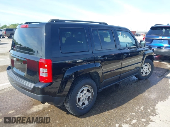 2013 Jeep Patriot Sport with VIN 1C4NJPBA1DD272752, listed as a IAAI auction lot 42080920 with 153,526 mi miles. Bid and sale history available at carsss.com. Image 4.