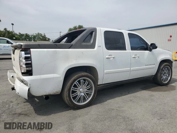 2008 Chevrolet Avalanche LS with VIN 3GNEC12J68G138343, listed as a Copart auction lot 58869475 with 232,289 mi miles and Salvage title. Bid and sale history available at DreamBid. Image 3.
