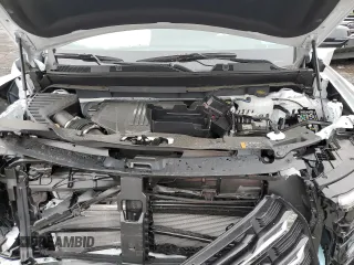 2024 GMC Acadia AWD Elevation z VIN 1GKENNKS2RJ201719, wystawiony jako Copart lot #75690714 z przebiegiem Nie podano mil oraz Tytuł czysty. Historia ofert i sprzedaży dostępna na DreamBid. Obrazek 12.