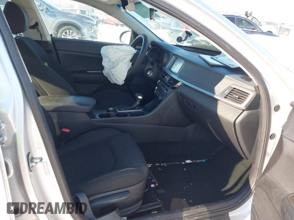 2020 Kia Optima LX z VIN 5XXGT4L30LG382312, wystawiony jako IAAI lot #41272843 z przebiegiem 118 633 mil mil oraz . Historia ofert i sprzedaży dostępna na DreamBid. Obrazek 5.