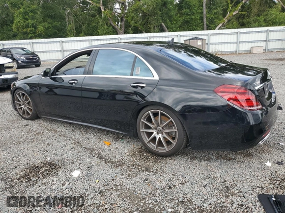 2018 Mercedes-Benz S 560 z VIN WDDUG8DB6JA373973, wystawiony jako Copart lot #72970214 z przebiegiem Nie podano mil oraz Nie do naprawy • Non repairable. Historia ofert i sprzedaży dostępna na DreamBid. Obrazek 2.