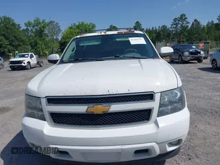 2012 Chevrolet Avalanche LT with VIN 3GNMCFE08CG207148, listed as a IAAI auction lot 42281392 with 184,219 mi miles and . Bid and sale history available at DreamBid. Image 13.