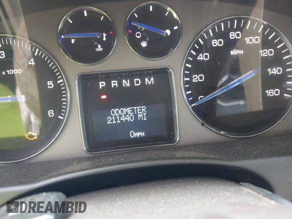 2007 Cadillac Escalade EXT with VIN 3GYFK62817G141539, listed as a IAAI auction lot 42022337 with 211,440 mi miles. Bid and sale history available at carsss.com. Image 7.