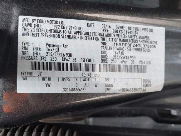2016 Ford Focus SE with VIN 1FADP3F24GL378506, listed as a IAAI auction lot 41739169 with 50,861 mi miles. Bid and sale history available at carsss.com. Image 9.
