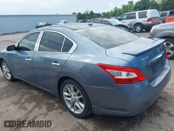 2010 Nissan Maxima S with VIN 1N4AA5AP8AC856758, listed as a IAAI auction lot 42403563 with 118,914 mi miles and . Bid and sale history available at DreamBid. Image 14.