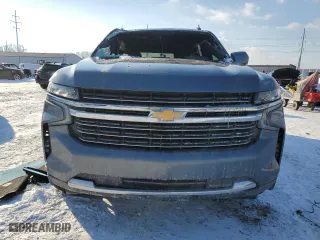 2021 Chevrolet Suburban LT with VIN 1GNSCCKD4MR260637, listed as a Copart auction lot 41653615 with 94,807 mi miles and Salvage Title. Bid and sale history available at carsss.com. Image 5.