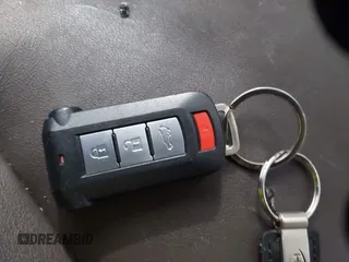 2018 Mitsubishi Outlander SEL z VIN JA4J24A53JZ027619, wystawiony jako IAAI lot #41488225 z przebiegiem 55 356 mil mil oraz . Historia ofert i sprzedaży dostępna na DreamBid. Obrazek 11.