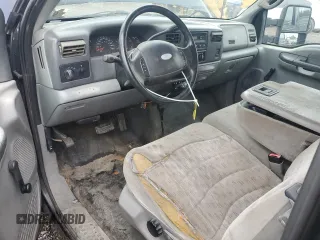 2002 Ford F-350 XL with VIN 1FTSW31F72ED65163, listed as a Copart auction lot 60282775 with 208,920 mi miles and Clean title. Bid and sale history available at DreamBid. Image 8.