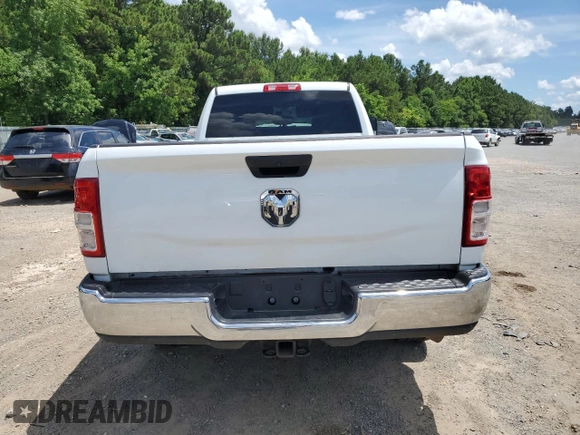 2024 Ram 2500 Tradesman with VIN 3C6UR4HJ0RG353172, listed as a Copart auction lot 62077625 with 17,658 mi miles and Salvage title. Bid and sale history available at DreamBid. Image 6.