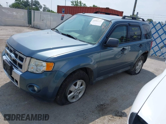 2012 Ford Escape XLT z VIN 1FMCU0D73CKB57521, wystawiony jako IAAI lot #42380937 z przebiegiem 155 558 mil mil oraz . Historia ofert i sprzedaży dostępna na DreamBid. Obrazek 2.