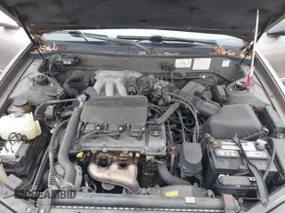1998 Toyota Avalon XL with VIN 4T1BF18B7WU256930, listed as a IAAI auction lot 41297552 with 210,745 mi miles and . Bid and sale history available at DreamBid. Image 10.