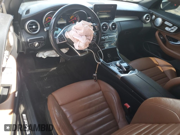 2017 Mercedes-Benz C 43 AMG z VIN WDDWK6EB5HF488782, wystawiony jako Copart lot #71118023 z przebiegiem 62 172 mil mil oraz . Historia ofert i sprzedaży dostępna na DreamBid. Obrazek 8.