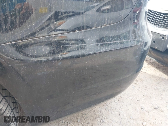 2012 Volkswagen Passat SE с VIN 1VWBH7A32CC075642, выставлен на аукционе IAAI как лот 41800570 с пробегом 187 180 миль миль и . История ставок и продаж доступна на DreamBid. Изображение 13.