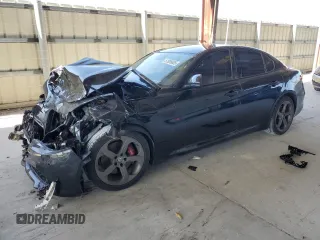 2019 Alfa Romeo Giulia z VIN ZARFAMAN6K7603897, wystawiony jako Copart lot #51899605 z przebiegiem Nie podano mil oraz Nie do naprawy • Non repairable. Historia ofert i sprzedaży dostępna na DreamBid. Obrazek 1.