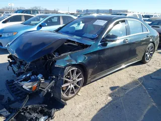 2018 Mercedes-Benz S 560 with VIN WDDUG8GB9JA417220, listed as a IAAI auction lot 41145690 with Not Provided miles and . Bid and sale history available at carsss.com. Image 17.