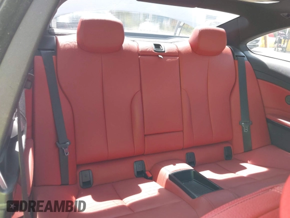 2014 BMW 4 Series 428i с VIN WBA3N3C58EF712765, выставлен на аукционе IAAI как лот 42470456 с пробегом 73 901 миль миль и . История ставок и продаж доступна на DreamBid. Изображение 8.