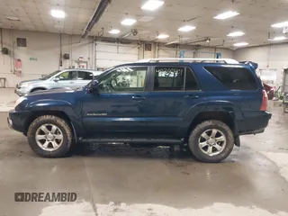 2005 Toyota 4Runner SR5 с VIN JTEBU14R558041854, выставлен на аукционе IAAI как лот 42300401 с пробегом 110 113 миль миль и . История ставок и продаж доступна на DreamBid. Изображение 14.