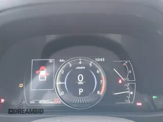 2022 Lexus UX 200 z VIN JTHP3JBH4N2049713, wystawiony jako IAAI lot #41618189 z przebiegiem 40 363 mil mil oraz . Historia ofert i sprzedaży dostępna na DreamBid. Obrazek 7.