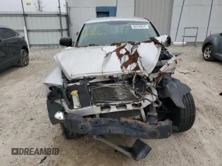 2005 Dodge Dakota Laramie with VIN 1D7HW58N75S100449, listed as a Copart auction lot 86336834 with Not Provided miles and Salvage Title. Bid and sale history available at DreamBid. Image 5.
