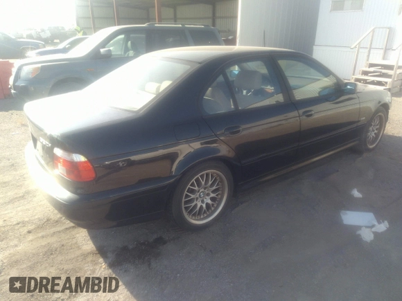 2002 BMW 5 Series 530iA with VIN WBADT63422CH89702, listed as a IAAI auction lot 40955640 with 188,009 mi miles. Bid and sale history available at carsss.com. Image 4.