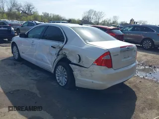 2012 Ford Fusion Hybrid с VIN 3FADP0L31CR325835, выставлен на аукционе IAAI как лот 41982489 с пробегом 124 266 миль миль и . История ставок и продаж доступна на DreamBid. Изображение 3.