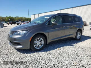 2021 Chrysler Voyager LXI with VIN 2C4RC1DG8MR520468, listed as a Copart auction lot 47964655 with 84,578 mi miles and Salvage Title. Bid and sale history available at carsss.com. Image 1.