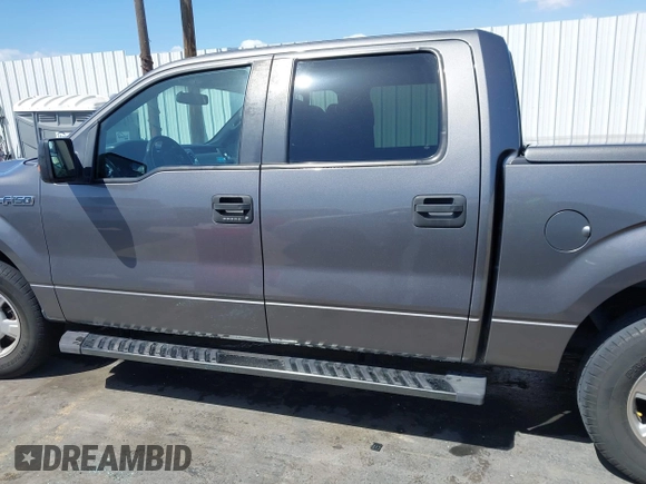 2011 Ford F-150 XL with VIN 1FTEW1CM3BFA73985, listed as a IAAI auction lot 41948818 with 84,436 mi miles. Bid and sale history available at carsss.com. Image 14.