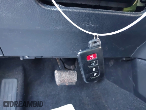2018 Toyota RAV4 SE с VIN JTMNFREV3JJ191843, выставлен на аукционе IAAI как лот 41160935 с пробегом 114 987 миль миль и . История ставок и продаж доступна на DreamBid. Изображение 11.