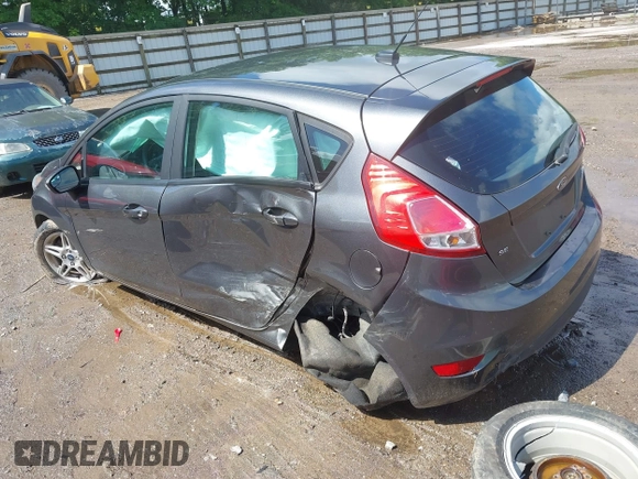 2019 Ford Fiesta SE z VIN 3FADP4EJ9KM125252, wystawiony jako IAAI lot #42221622 z przebiegiem 57 366 mil mil oraz . Historia ofert i sprzedaży dostępna na DreamBid. Obrazek 3.