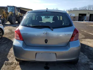 2007 Toyota Yaris with VIN JTDJT923975057611, listed as a Copart auction lot 45407175 with 106,473 mi miles and Clean Title. Bid and sale history available at carsss.com. Image 6.