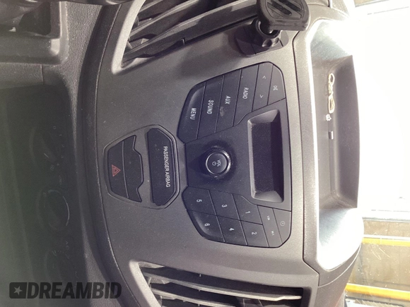 2018 Ford Transit с VIN 1FTYR1ZG4JKA34091, выставлен на аукционе IAAI как лот 42650298 с пробегом 177 181 миль миль и . История ставок и продаж доступна на DreamBid. Изображение 25.