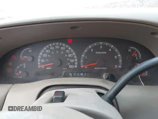 2002 Ford F-150 XL z VIN 1FTRX18L42NA55130, wystawiony jako IAAI lot #42088576 z przebiegiem Nie podano mil oraz . Historia ofert i sprzedaży dostępna na DreamBid. Obrazek 7.