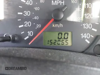 2006 Ford Focus S z VIN 1FAFP31N76W249134, wystawiony jako IAAI lot #41951073 z przebiegiem 152 065 mil mil oraz . Historia ofert i sprzedaży dostępna na DreamBid. Obrazek 15.