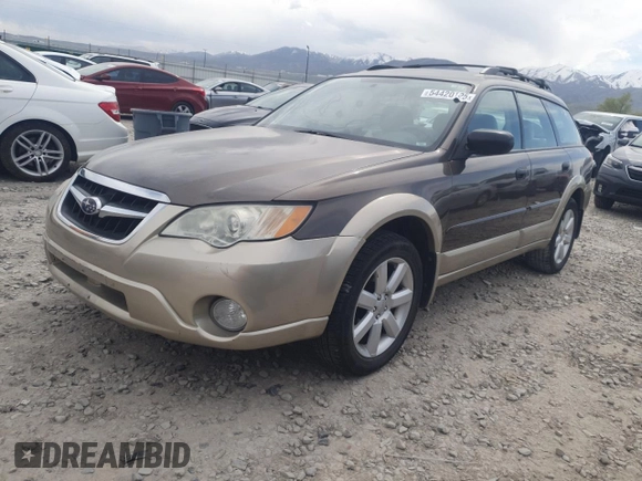 2008 Subaru Outback i z VIN 4S4BP61C187365883, wystawiony jako Copart lot #54420125 z przebiegiem 131 991 mil mil oraz Szkoda całkowita • Salvage title. Historia ofert i sprzedaży dostępna na DreamBid. Obrazek 1.