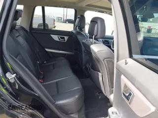 2010 Mercedes-Benz GLK 350 with VIN WDCGG5GB8AF347664, listed as a IAAI auction lot 42043842 with 136,823 mi miles and . Bid and sale history available at DreamBid. Image 8.