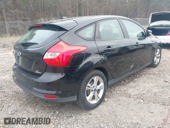 2013 Ford Focus SE with VIN 1FADP3K23DL161448, listed as a IAAI auction lot 41788061 with 184,542 mi miles. Bid and sale history available at carsss.com. Image 4.