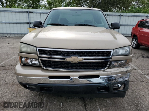 2006 Chevrolet Silverado 1500 LT2 with VIN 1GCEK19B06Z179607, listed as a Copart auction lot 55484885 with 193,003 mi miles and Salvage Title. Bid and sale history available at DreamBid. Image 5.